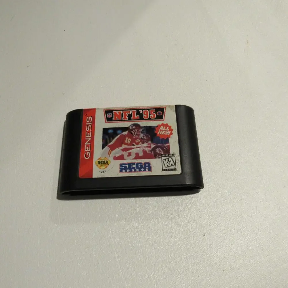 NFL 95‎ Sega Genesis Football Cartridge Only 3